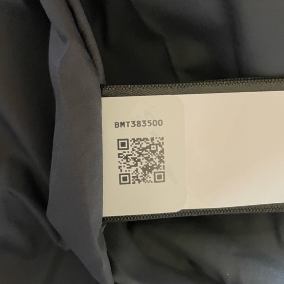 The North Face Women’s Explore Farther Parka - Picture 8 of 9